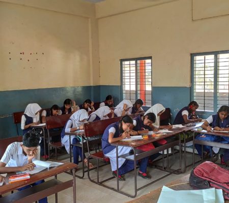 PES Kovilakam School Parappanangadi Classroom